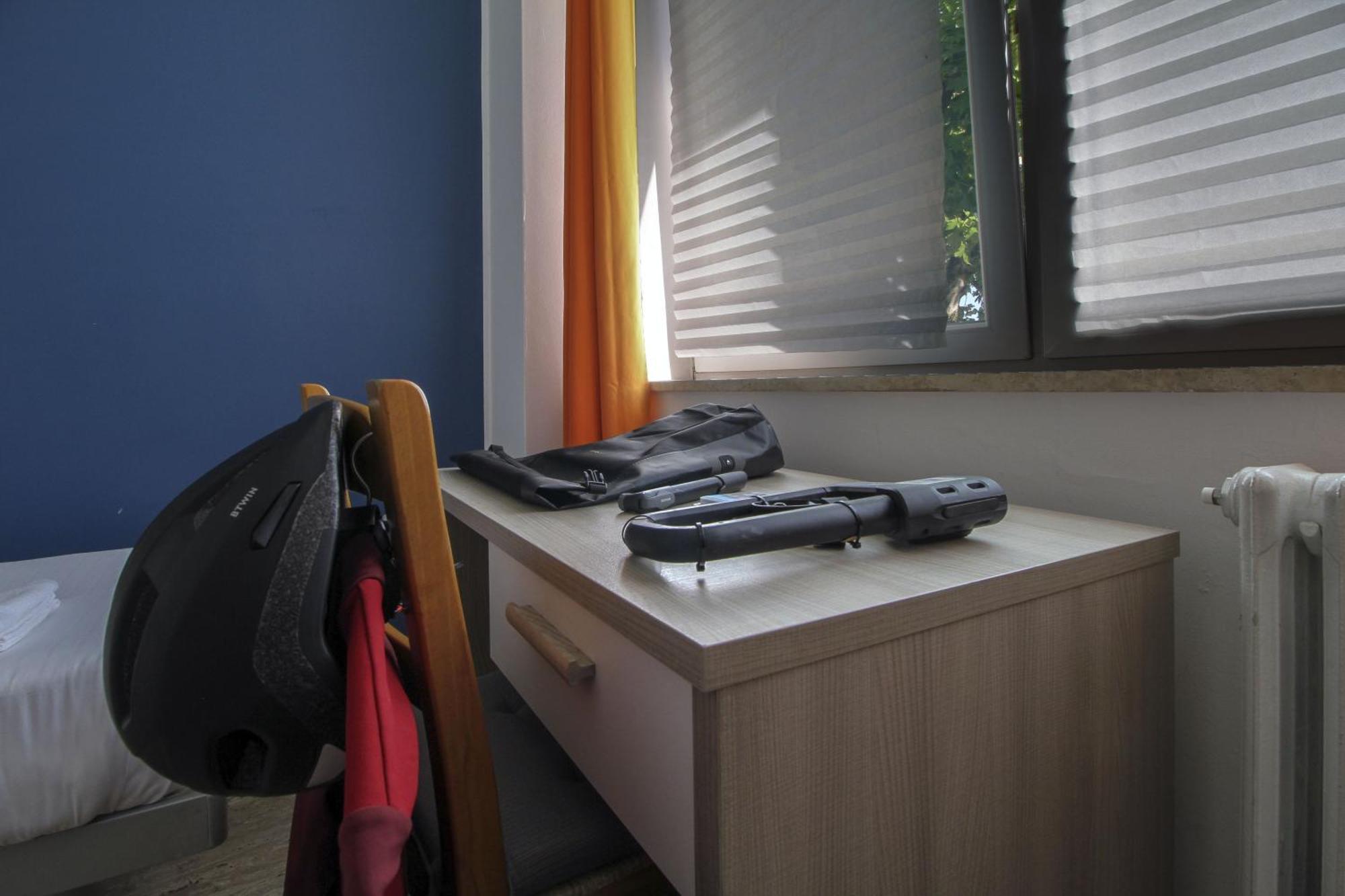 La Cordata Accommodation - Woodhouse Bike Hotel Cinisello Balsamo Extérieur photo